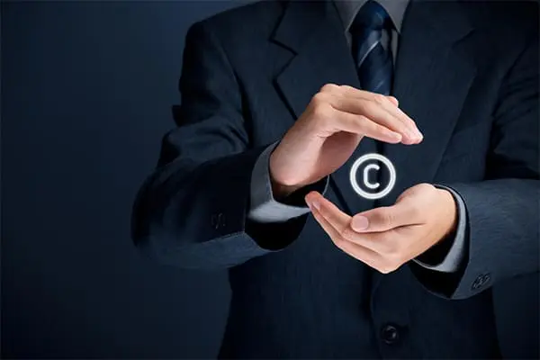 Юрист по защите авторских прав