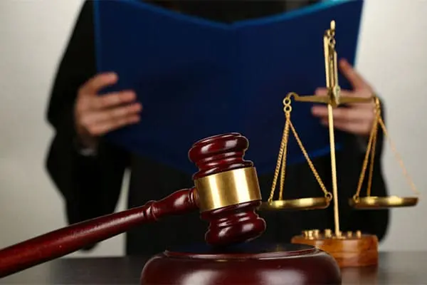 Юридические услуги по судебным делам